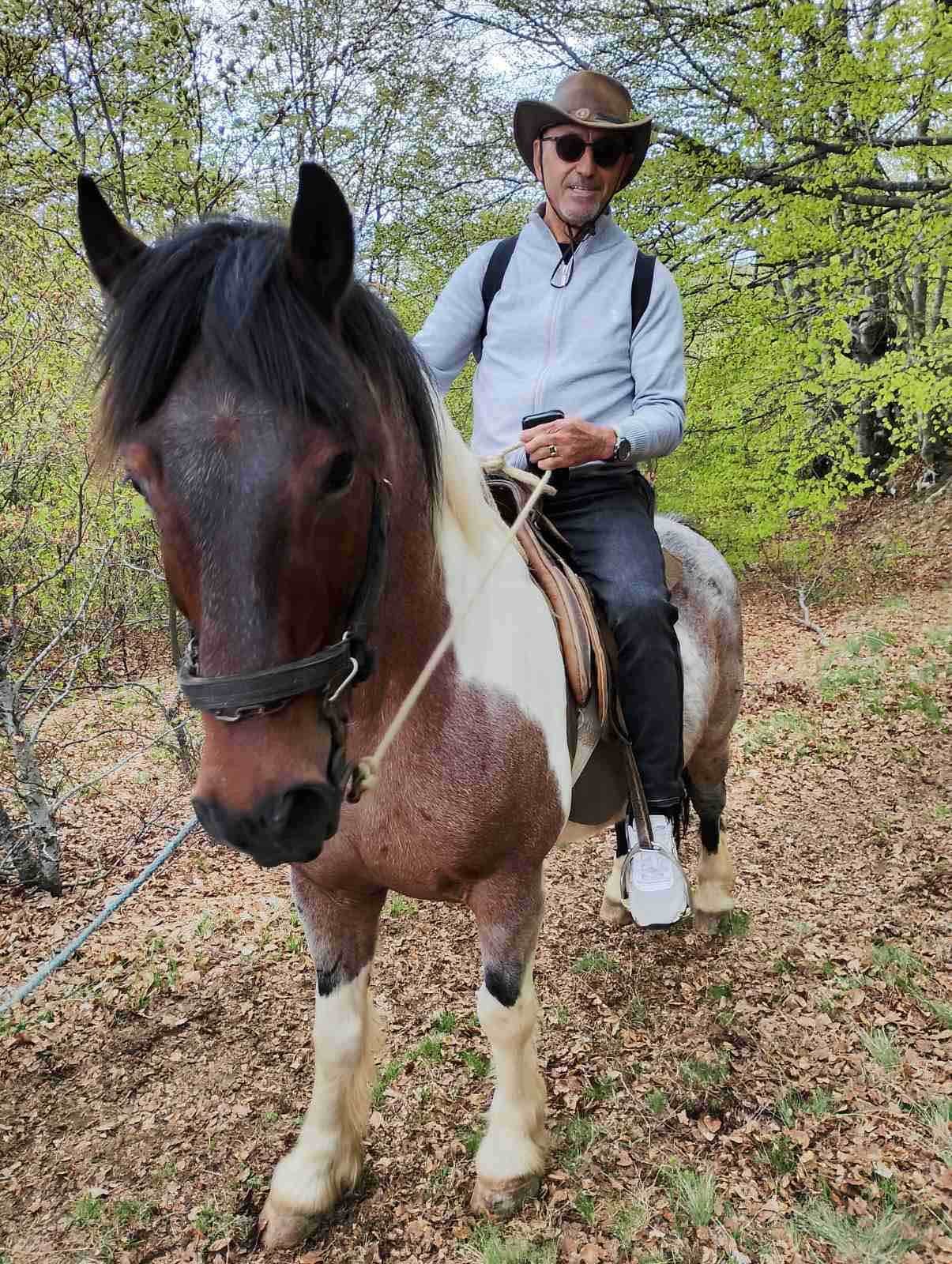 Погледи и јавање на Калин Камен